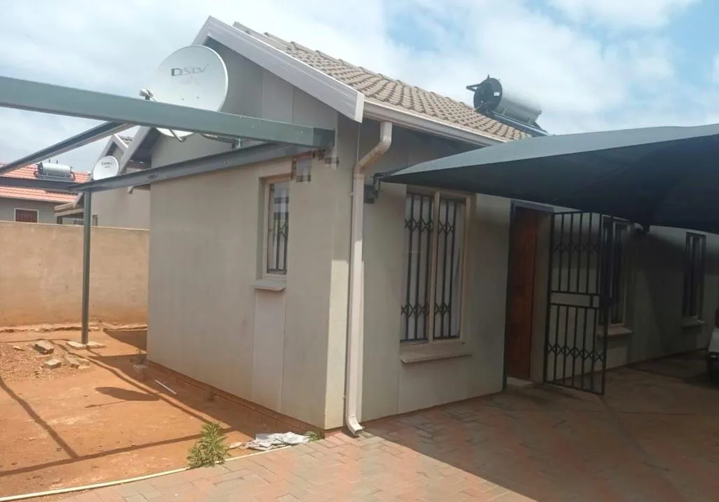 3 Bedroom House to rent in Rosslyn