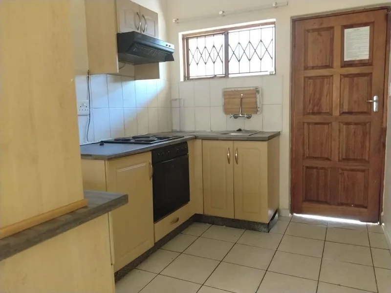 2 Bedroom Apartment / flat to rent in Grantham Park