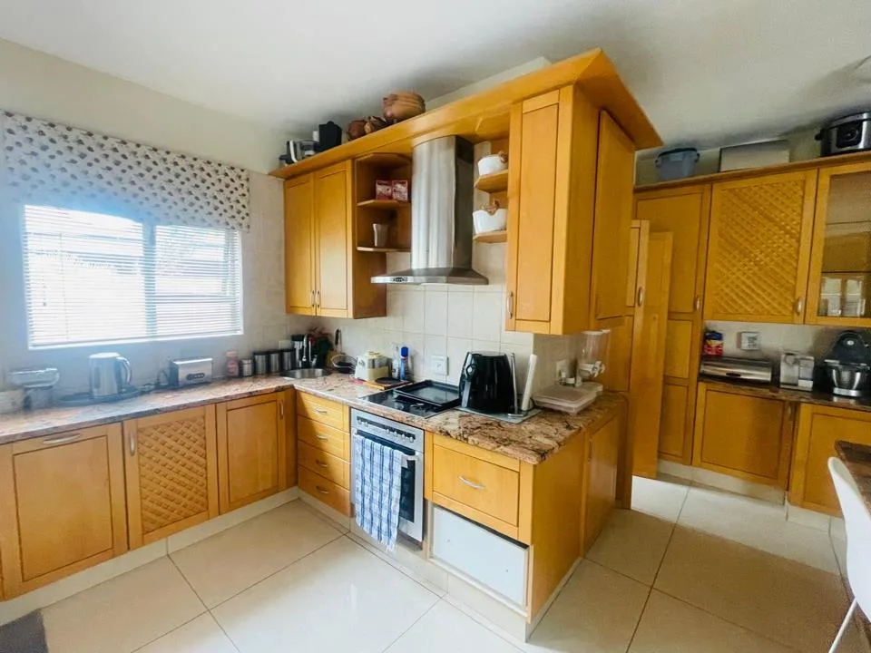 5 Bedroom House to rent in Silver Lakes Golf Estate