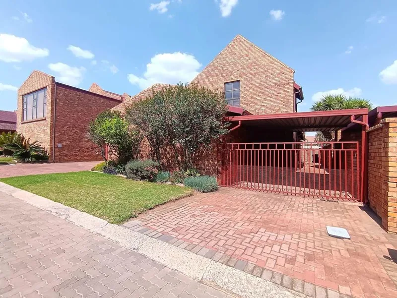 3 Bedroom House to rent in Bartlett