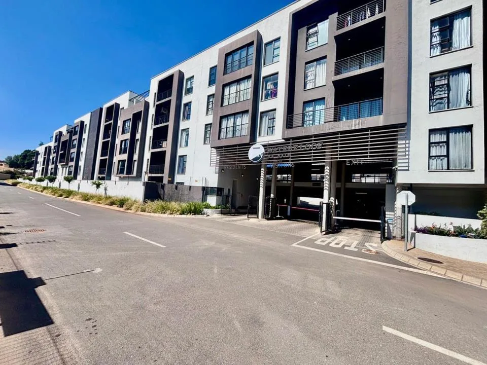 2 Bedroom Apartment / flat to rent in Waterkloof