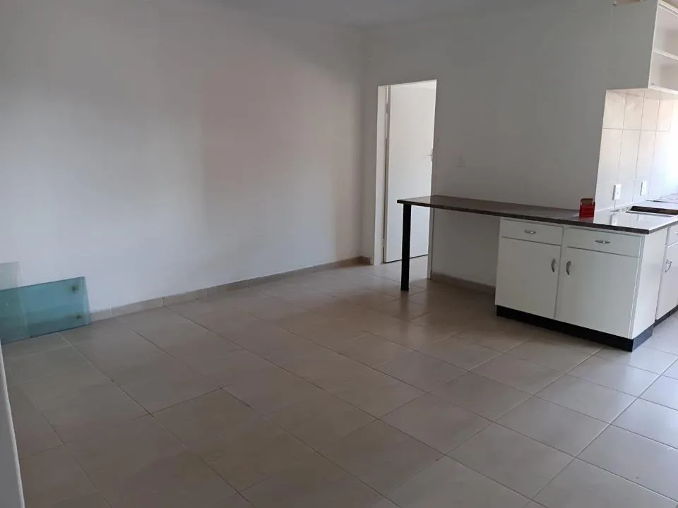 2 Bedroom Apartment / flat to rent in Kenmare