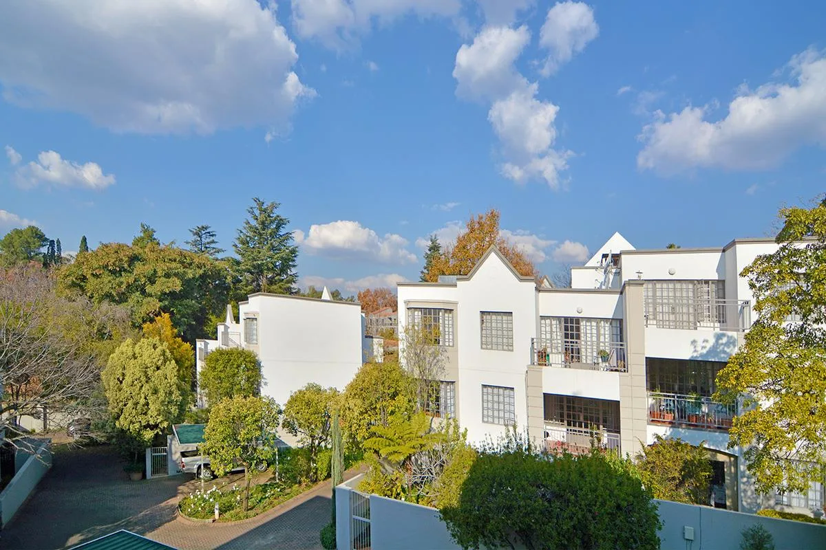 Property to rent in Craighall