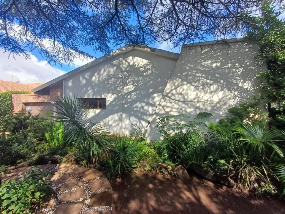 3 Bedroom House for sale in Irene Park