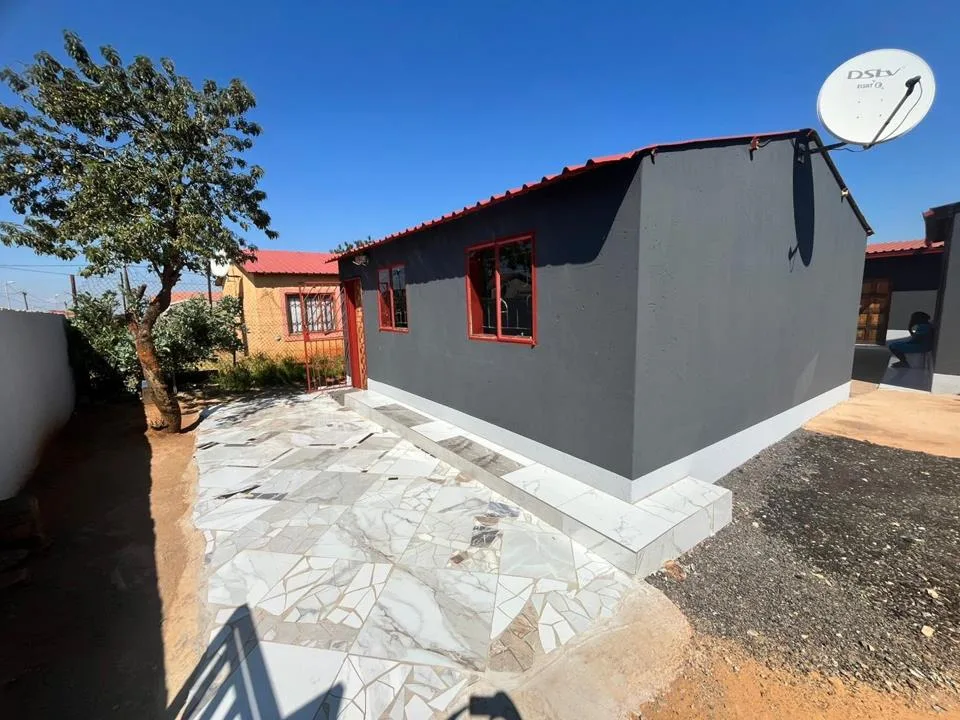 5 Bedroom House for sale in Orange Farm