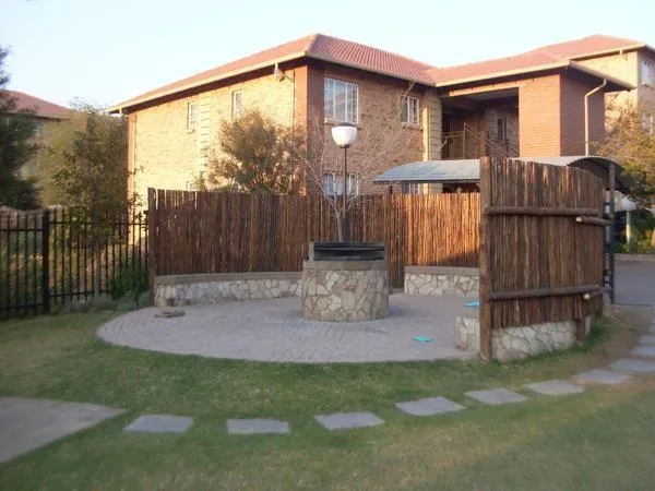 2 Bedroom Apartment / flat to rent in Erand Gardens