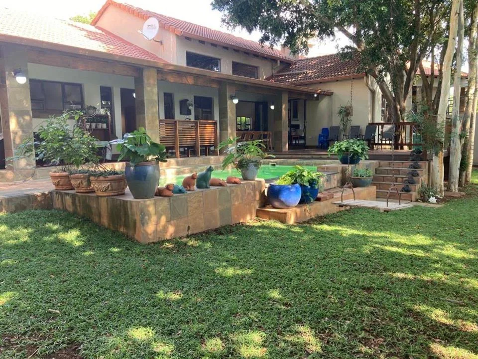 7 Bedroom House for sale in Cashan