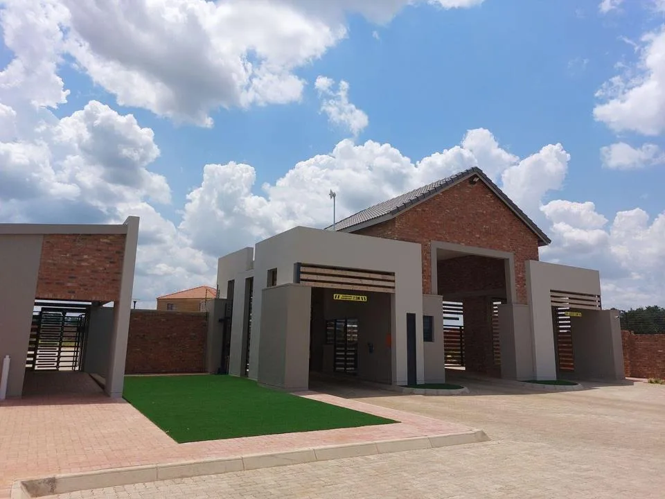 3 Bedroom House for sale in Baillie Park