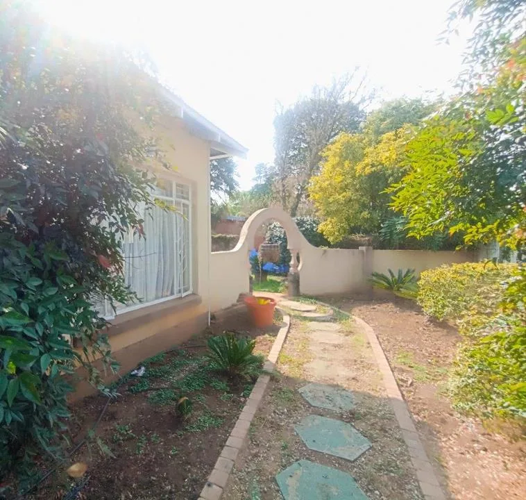 4 Bedroom House for sale in Potchefstroom South