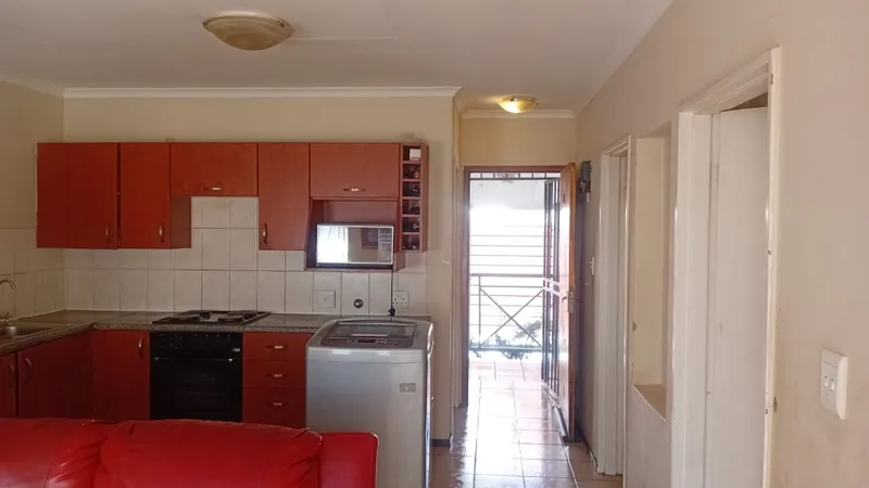2 Bedroom Apartment / flat to rent in Johannesburg Central