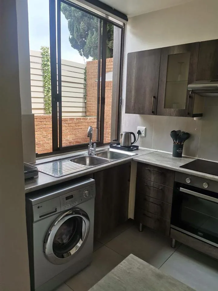 1 Bedroom House to rent in Glenanda