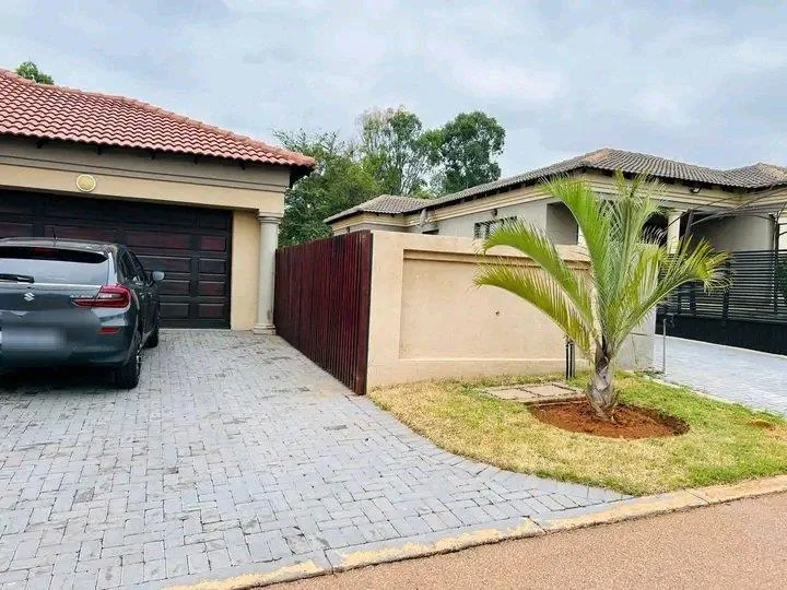 4 Bedroom House to rent in Amandasig