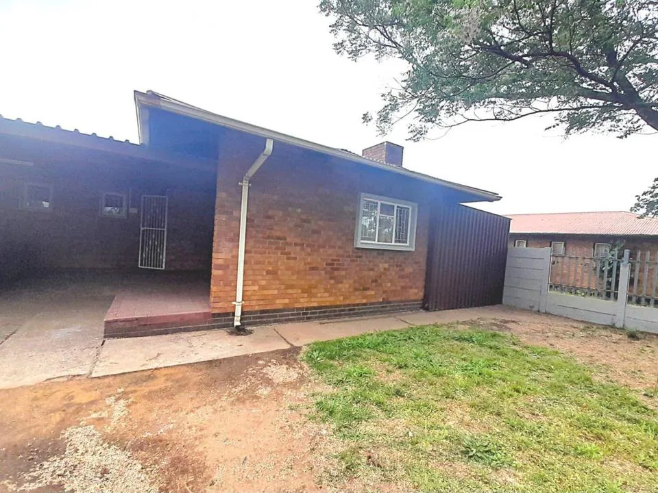 4 Bedroom House to rent in Vanderbijlpark CE 2