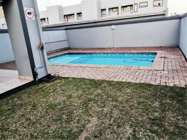 2 Bedroom Apartment / flat to rent in Athlone Park