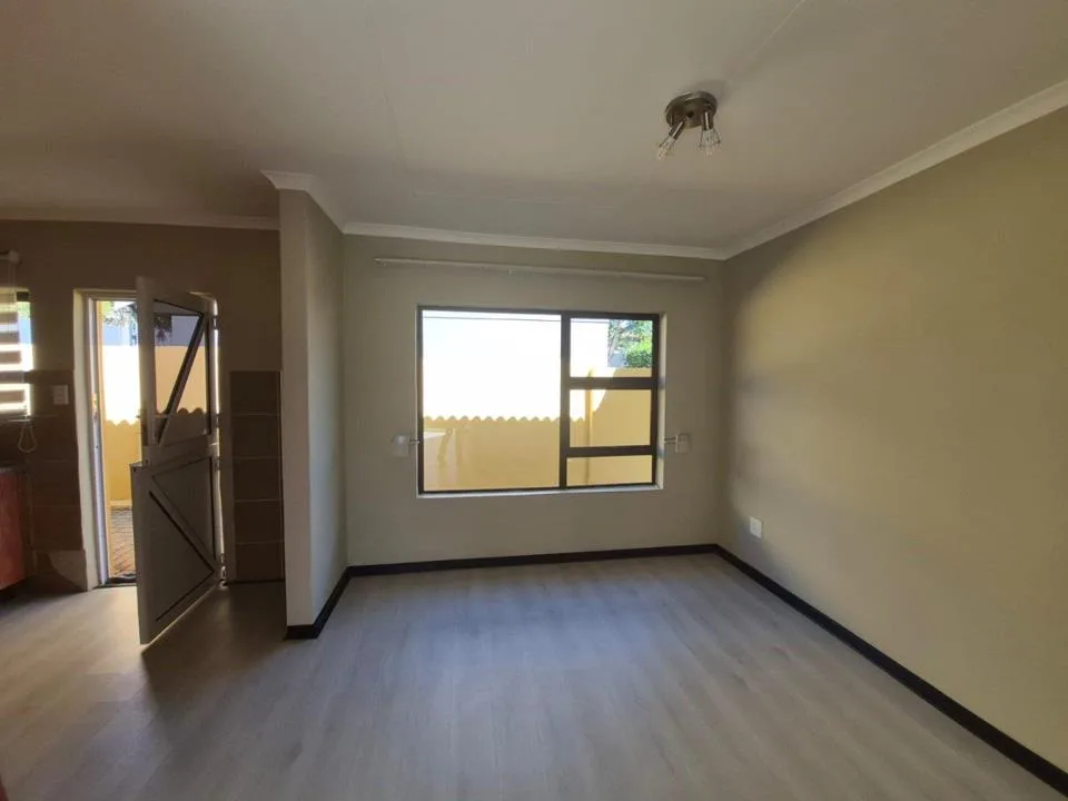2 Bedroom House to rent in Greengate