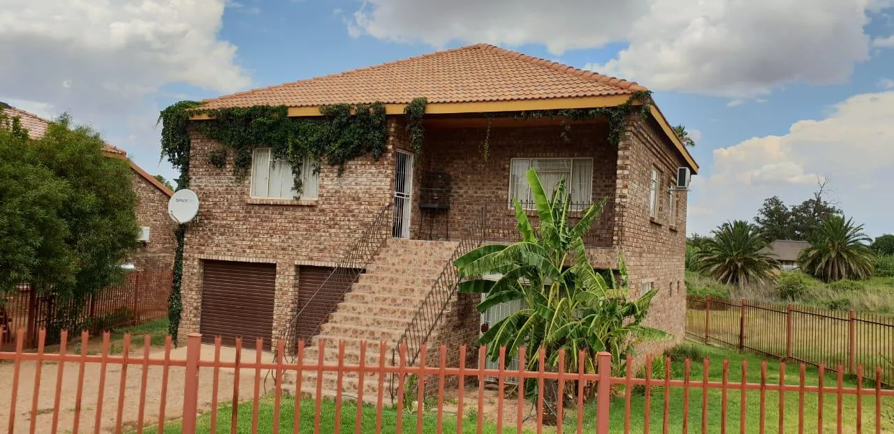 3 Bedroom House for sale in Christiana
