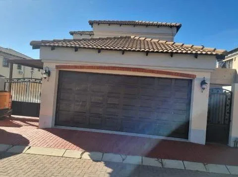 4 Bedroom House to rent in Montana