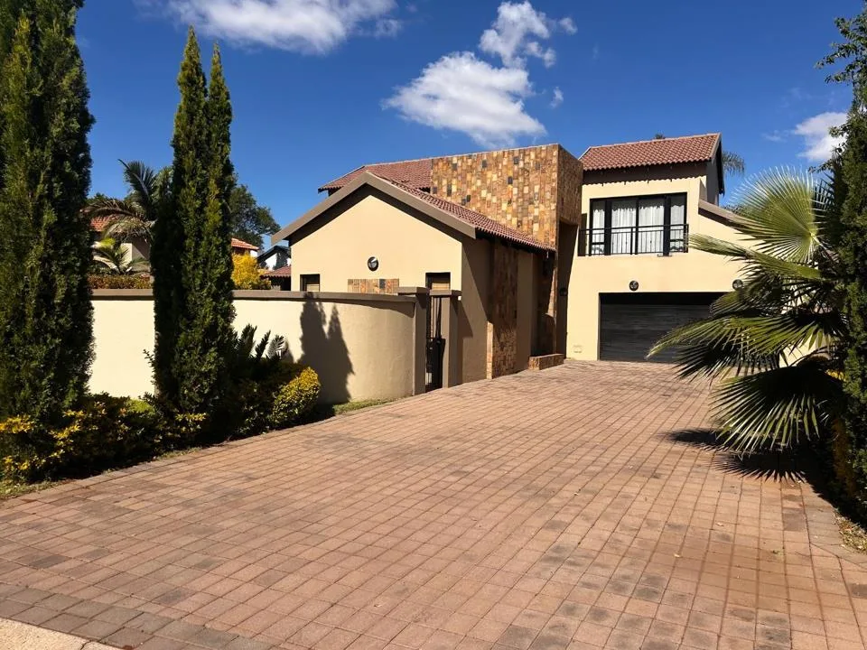 4 Bedroom House to rent in Midstream Estate