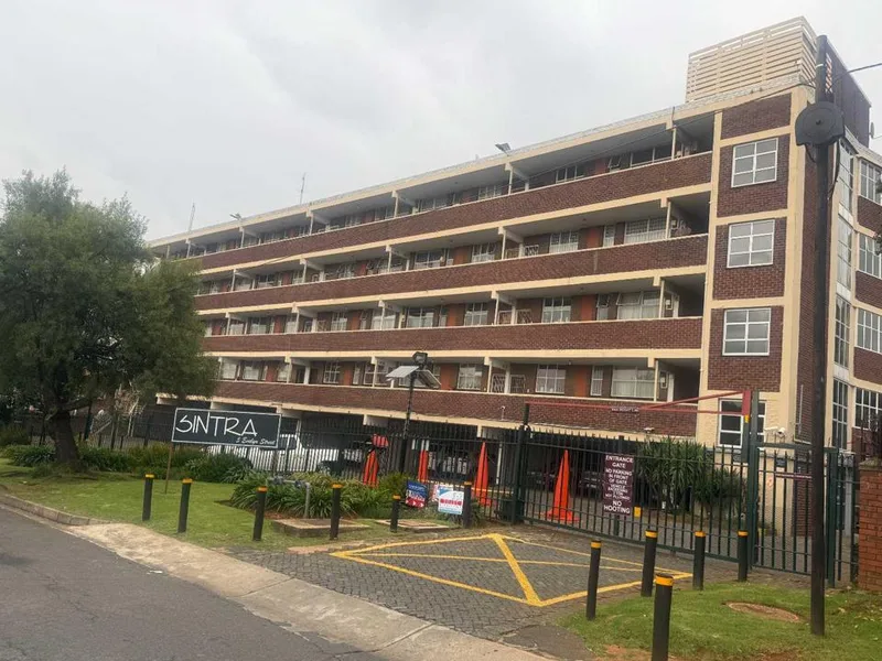 2 Bedroom Apartment / flat to rent in Horizon View
