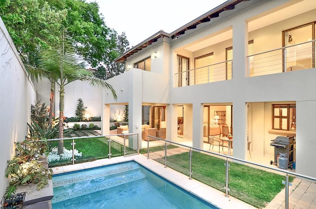 4 Bedroom House to rent in Bryanston
