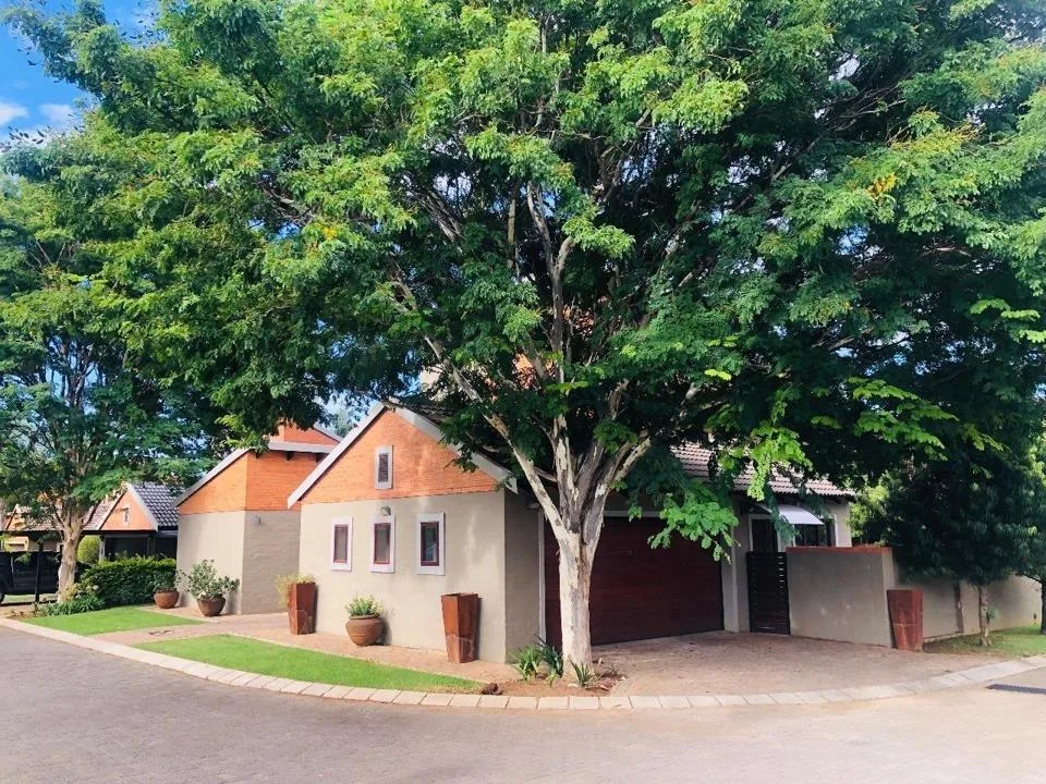 3 Bedroom House for sale in Waterval East