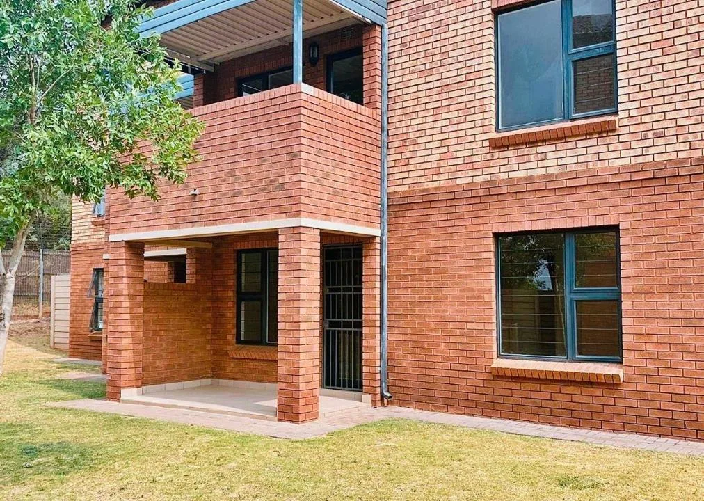 2 Bedroom Apartment / flat to rent in Olympus AH