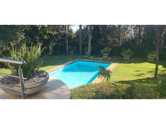 6 Bedroom House to rent in Waterkloof Ridge
