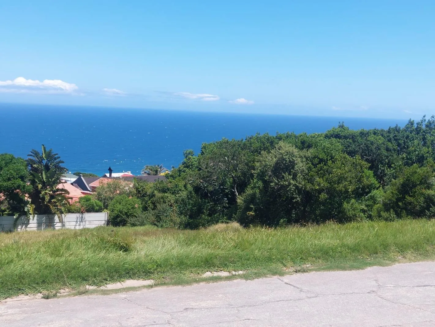 1 125 m² Land available in Blue Horizon Bay