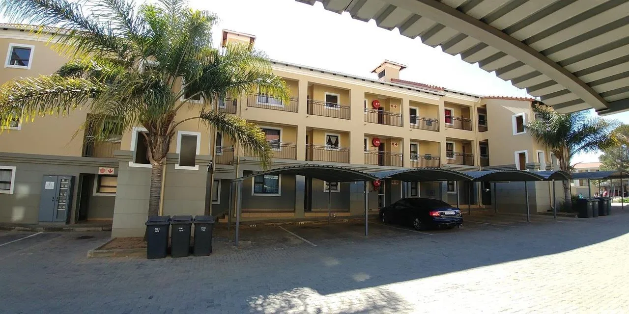 3 Bedroom Apartment / flat to rent in Grand Central