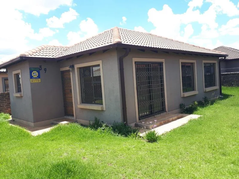 3 Bedroom House for sale in Ellaton