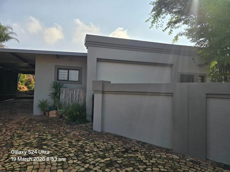 1.5 Bedroom Apartment / flat to rent in Bronkhorstbaai
