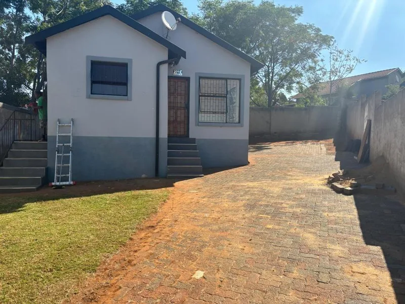 2 Bedroom House to rent in Groblerpark