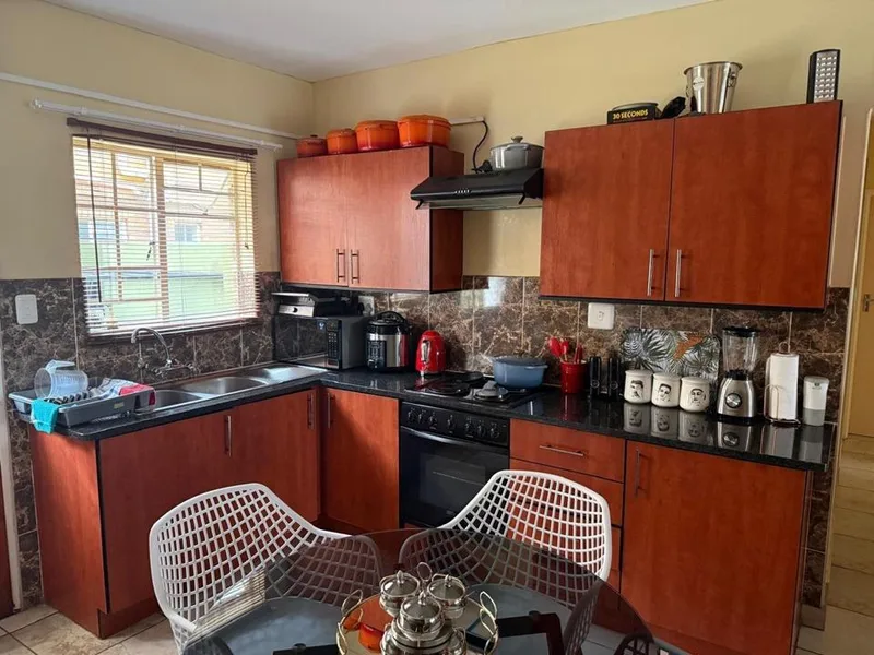 3 Bedroom Apartment / flat for sale in Waterval East