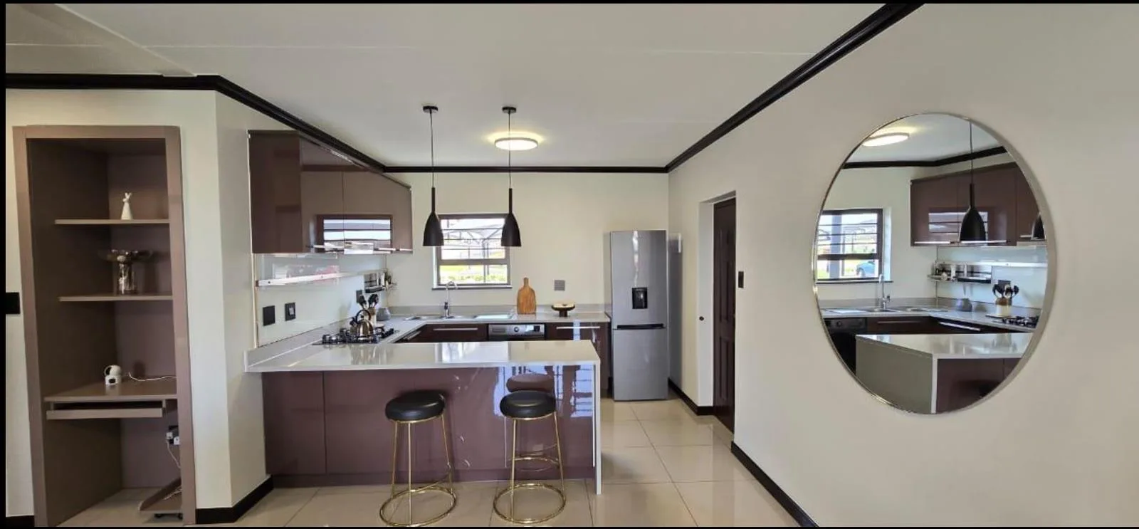 Property to rent in Blue Hills