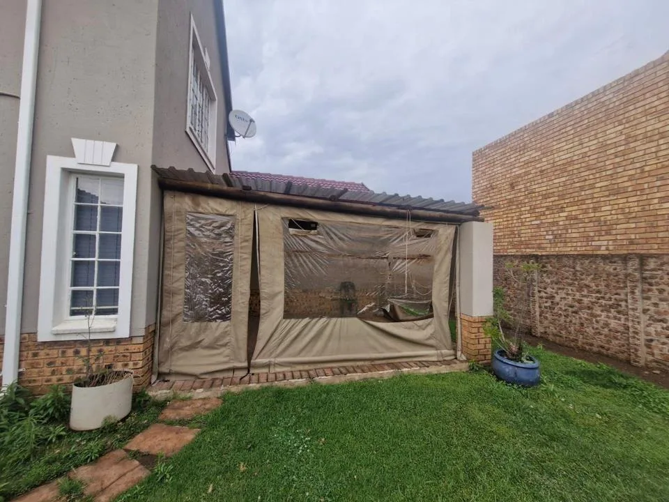 3 Bedroom Townhouse to rent in Bardene