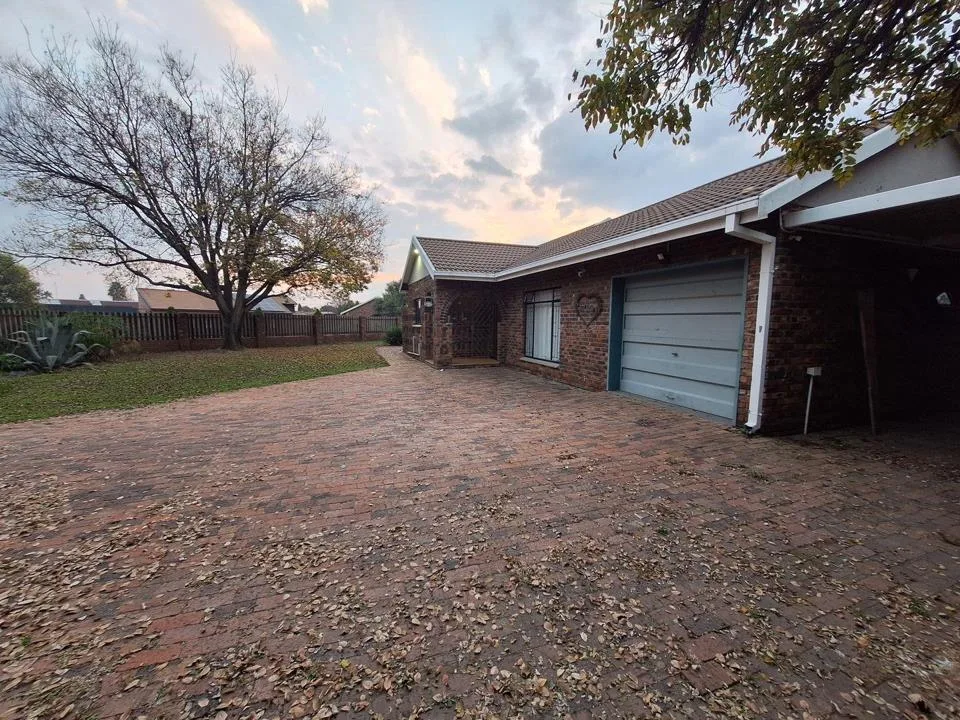 3 Bedroom House to rent in Riversdale