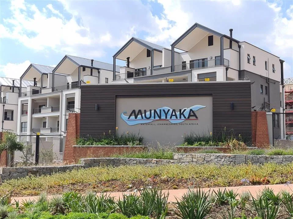 3 Bedroom Apartment / flat to rent in Waterfall Heights