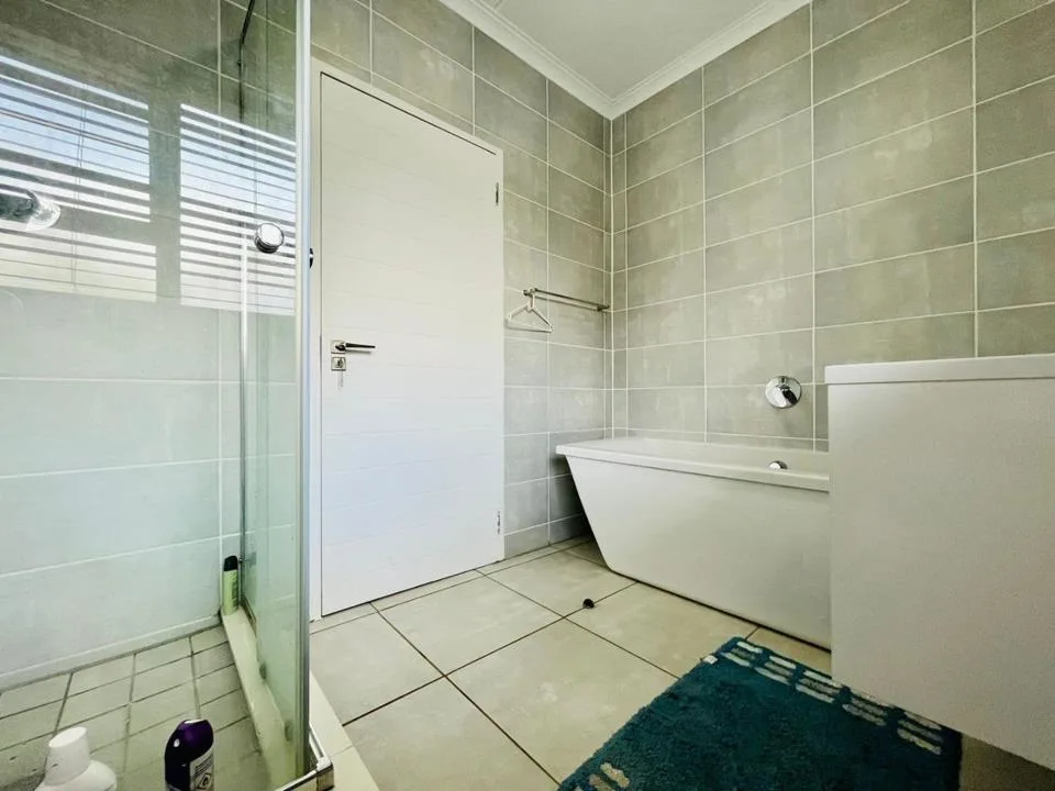 3 Bedroom Apartment / flat to rent in Blyde Riverwalk Estate