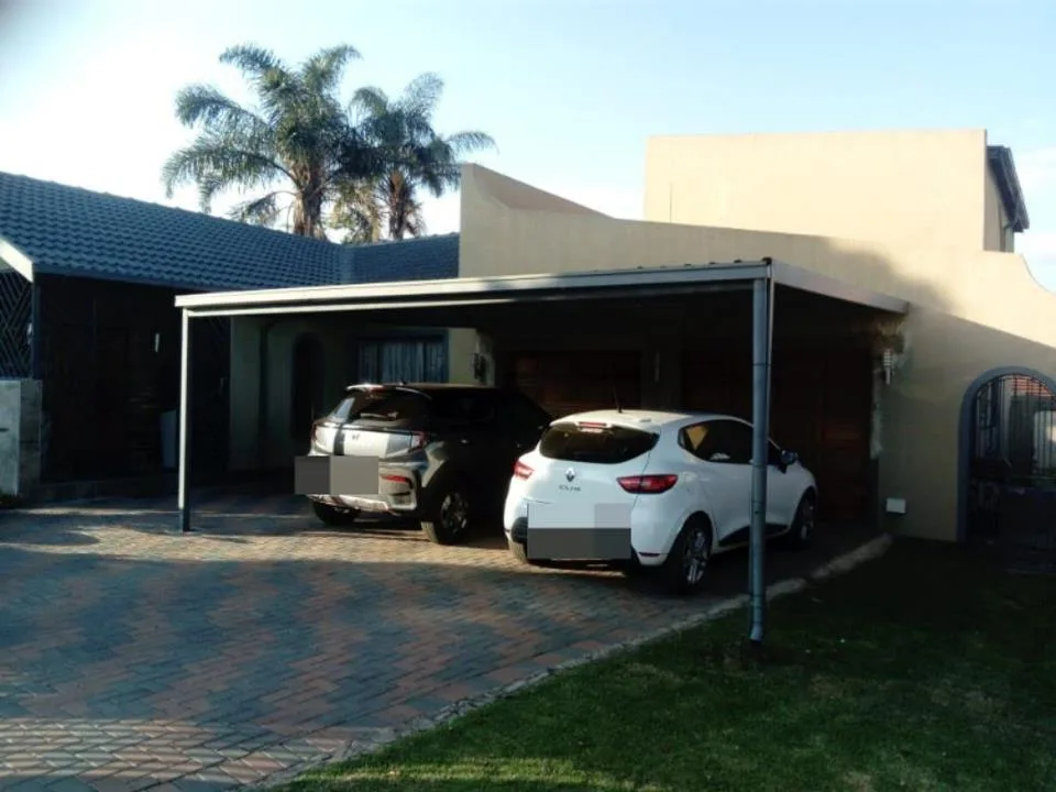 4 Bedroom House to rent in Van Riebeeck Park