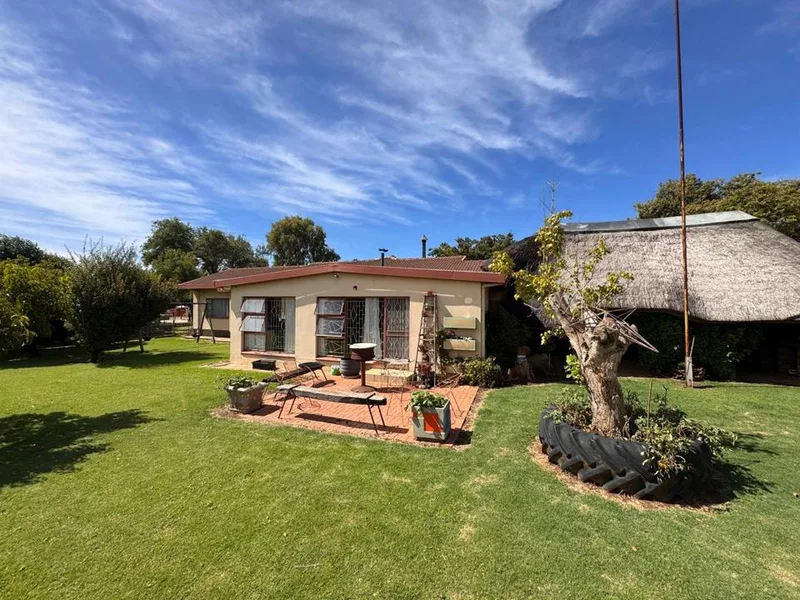3 Bedroom House for sale in Retiefpark