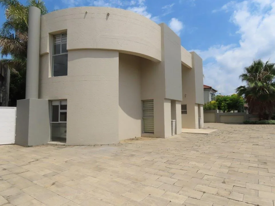 4 Bedroom House to rent in Silver Lakes