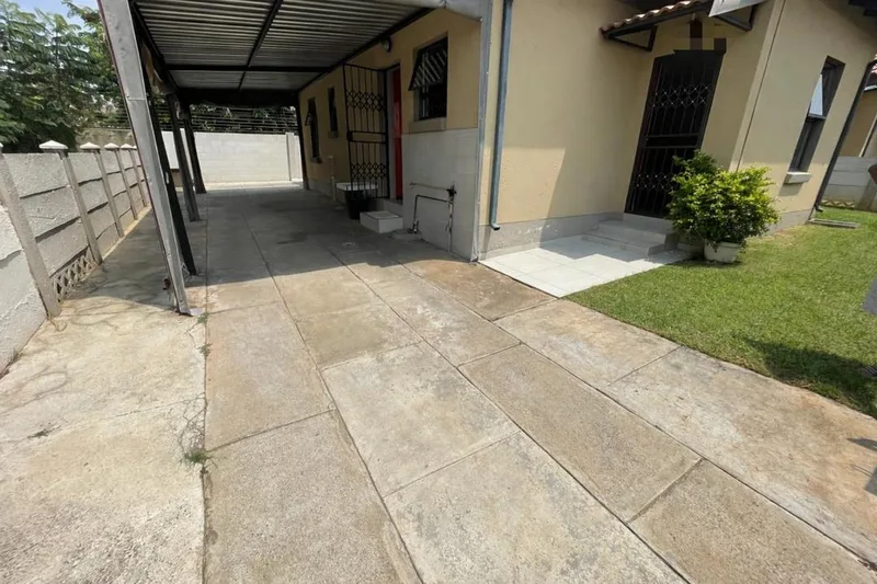 3 Bedroom House for sale in Waterval East