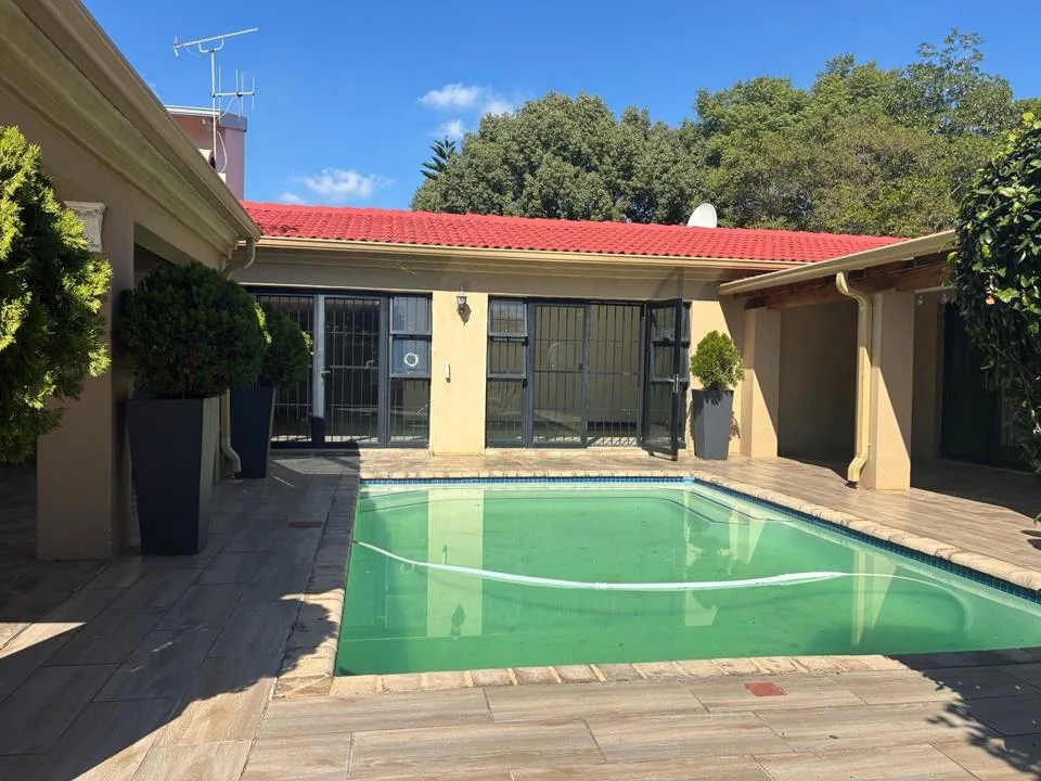 4 Bedroom House to rent in Waterkloof