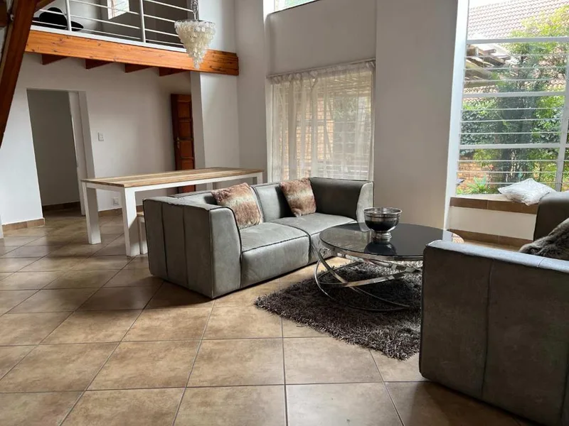 3 Bedroom Townhouse to rent in Waterkloof Park