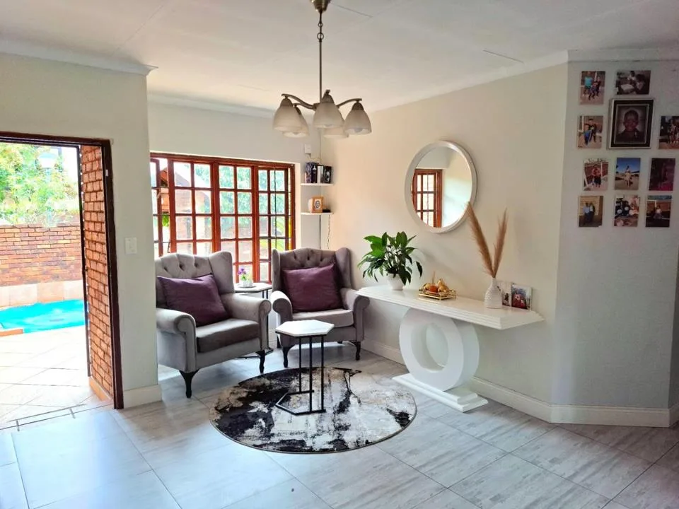 4 Bedroom House to rent in Highveld
