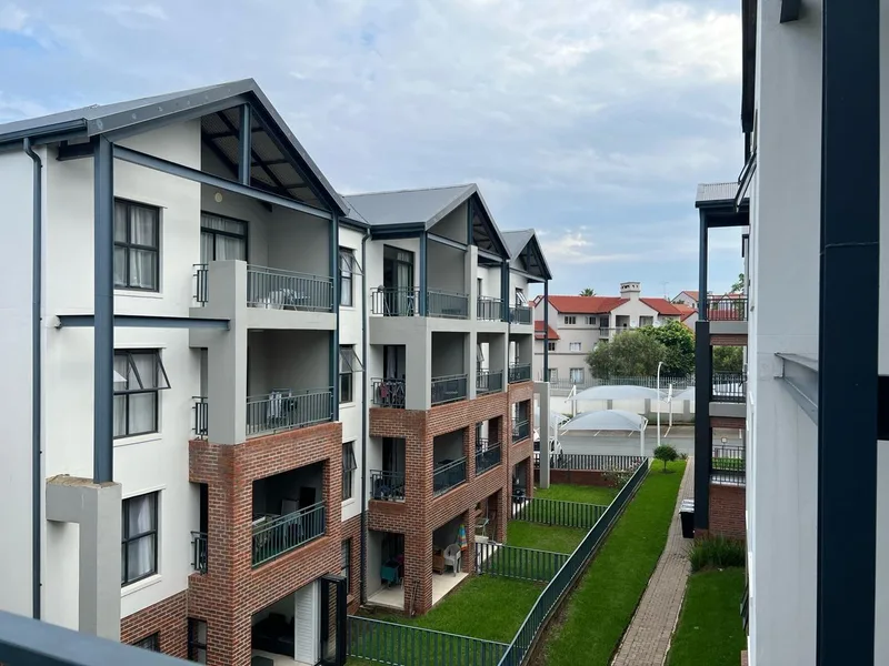 Property to rent in North Riding
