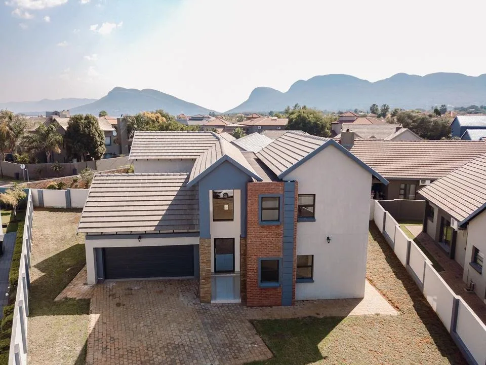 4 Bedroom Townhouse for sale in Melodie