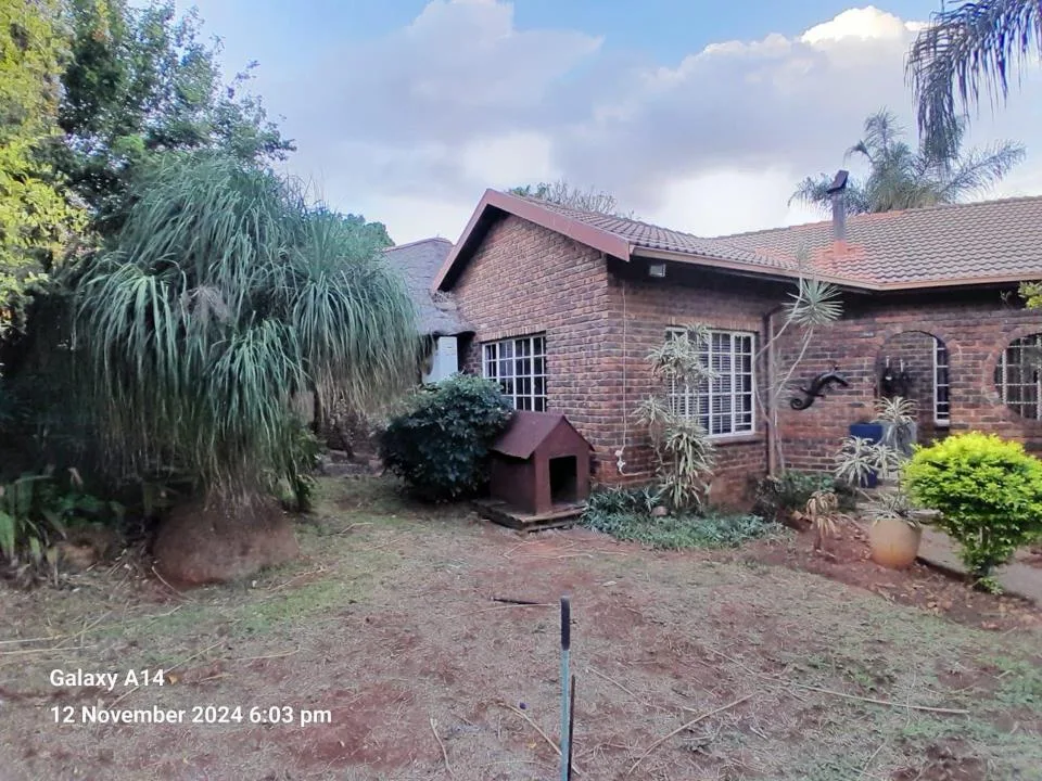3 Bedroom House for sale in Cashan