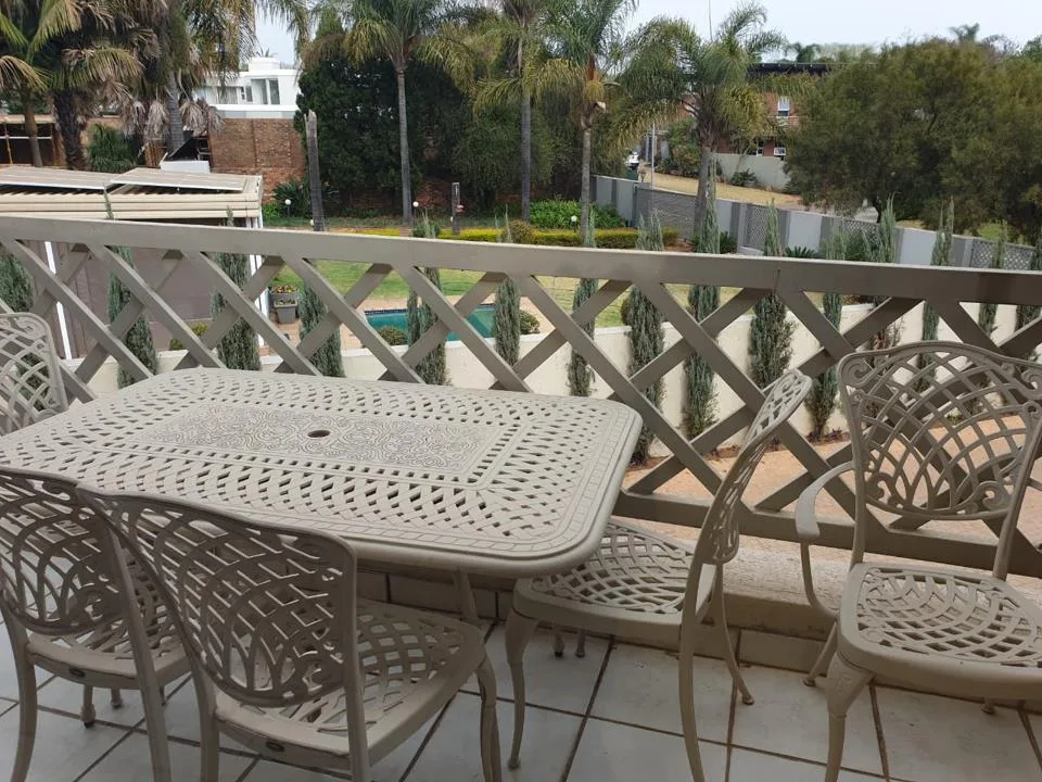 1 Bedroom Apartment / flat to rent in Silver Lakes Golf Estate