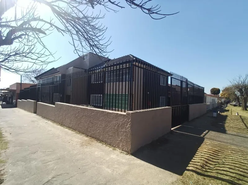 2 Bedroom Apartment / flat to rent in Turffontein